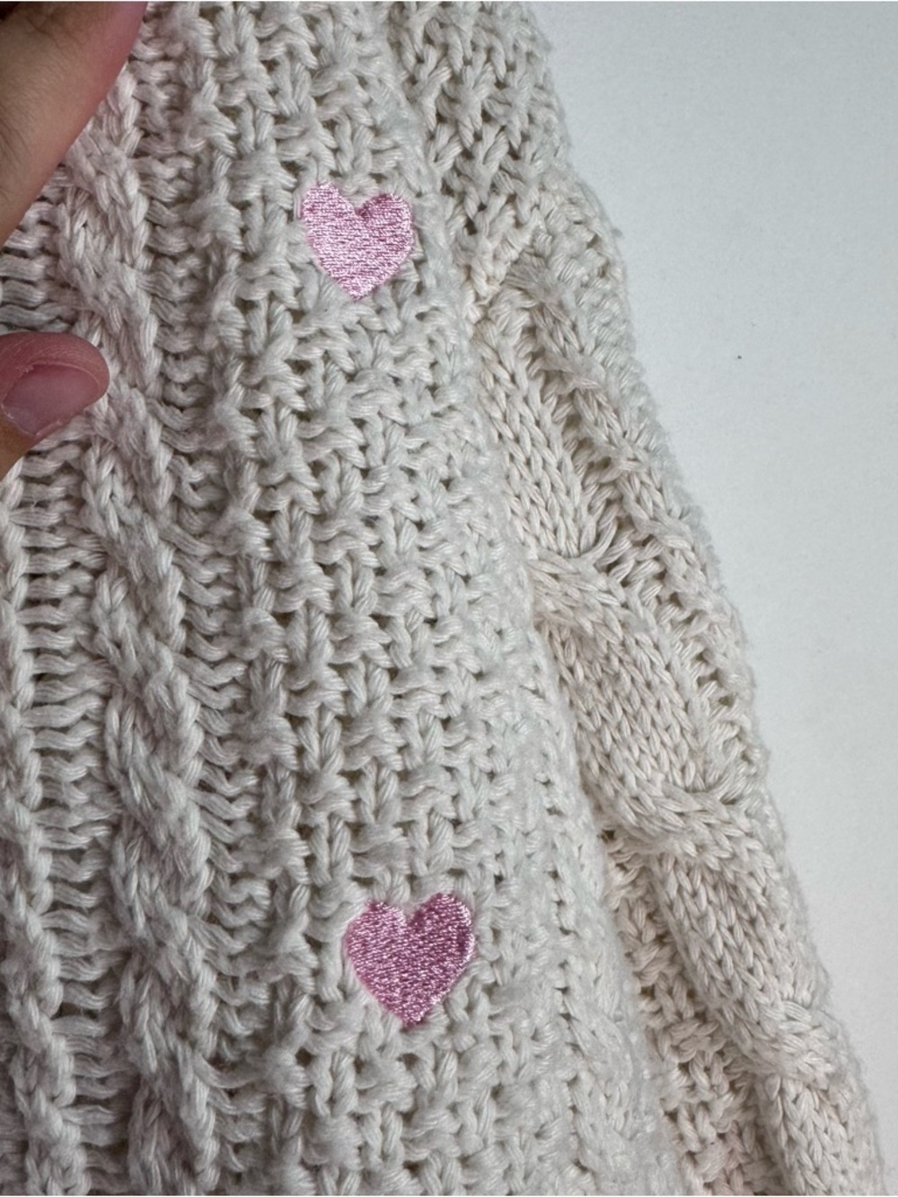 Taylor Swift Lover Cardigan M/L Cream Pink Hearts Cable Knit Official Merch - Picture 3 of 7